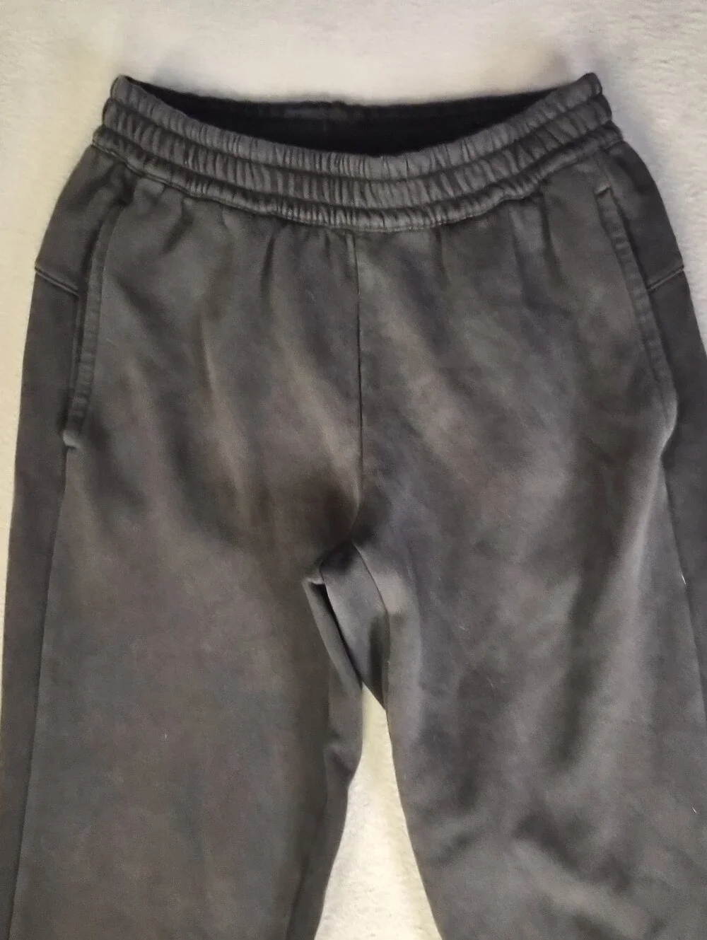 Adidas blackjoggers Unisex Size M #athleisure #sweatpants